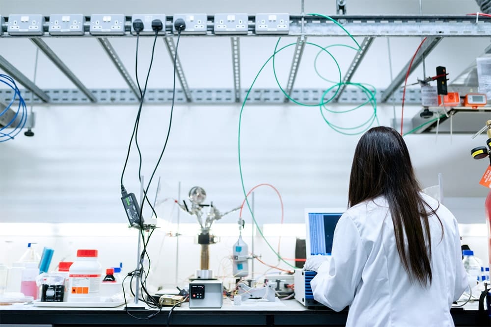 charola-tipo-malla-laboratorio